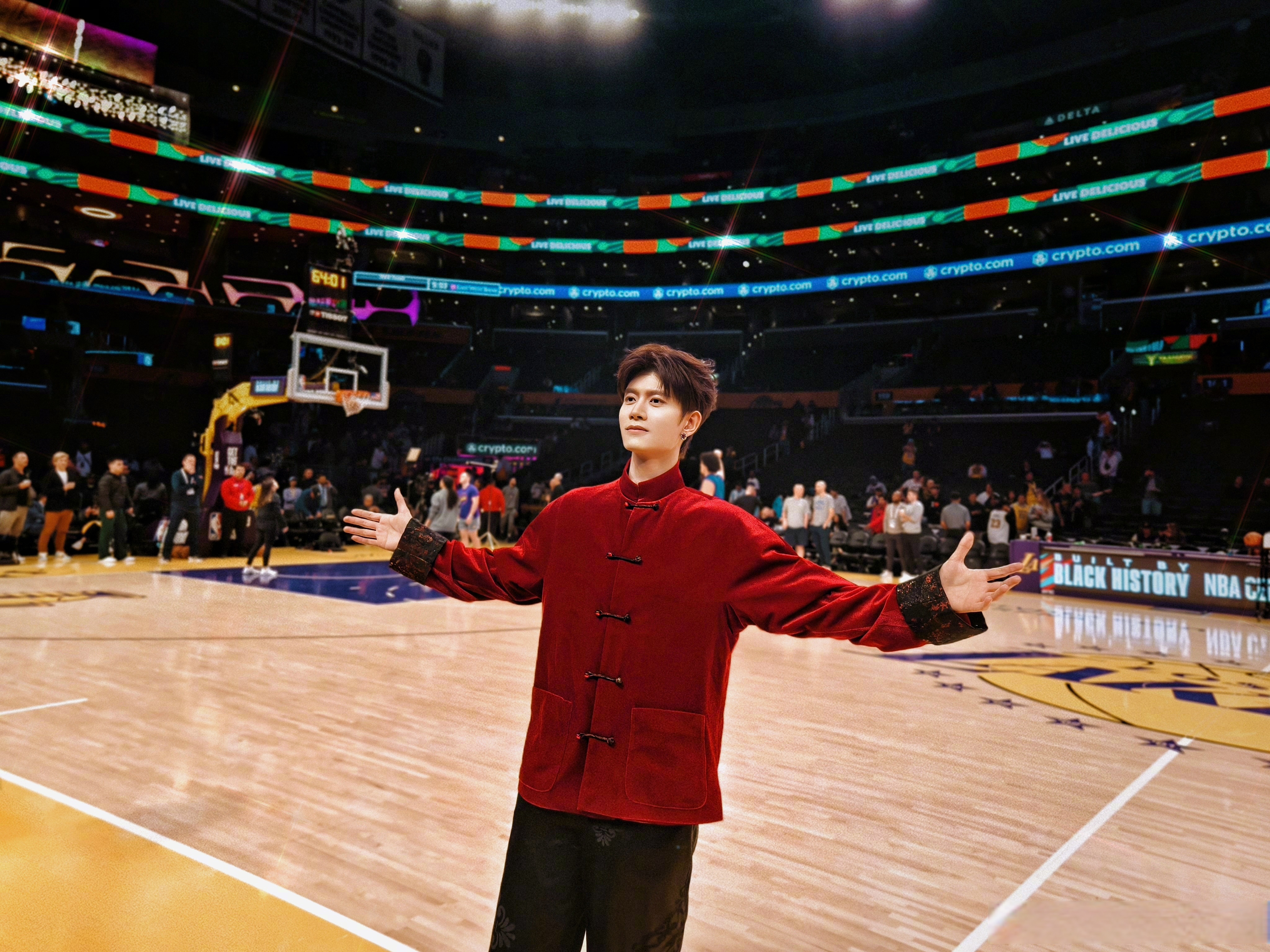 NBA赛场燃烧的青春，年轻球员表现出色