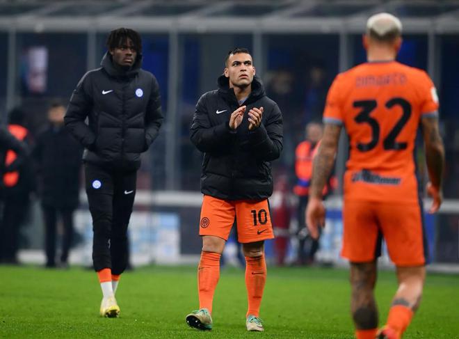 球队备战密集赛程，休息时间严重不足