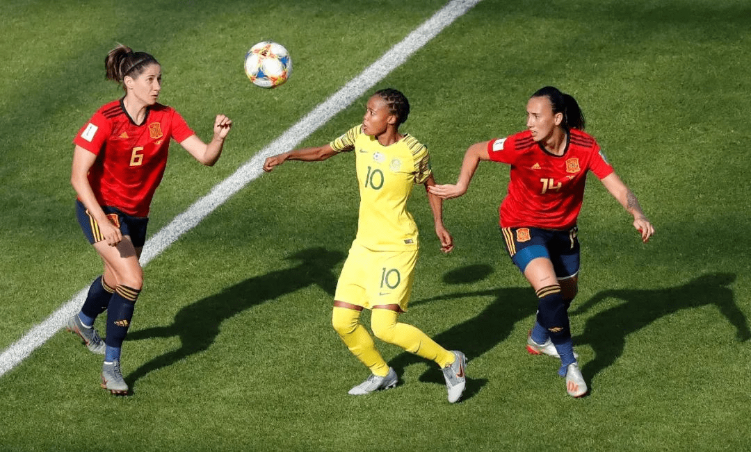 意大利女足高温作战成功达到全国最好成绩