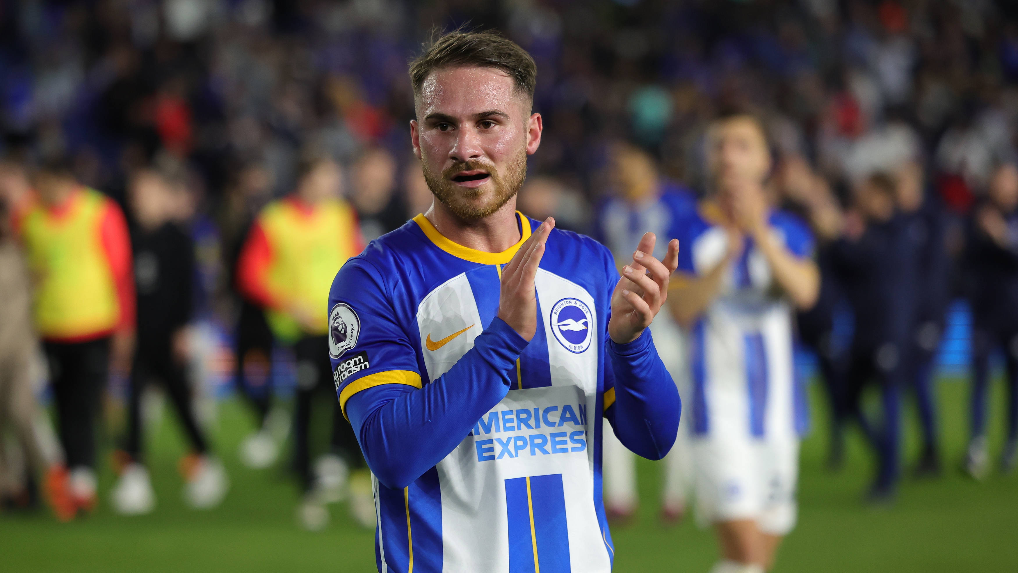 布莱顿主帅球队发挥出色，晋级积分榜的简单介绍