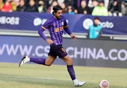 关于狼队摧枯拉朽，主场大胜强敌的信息