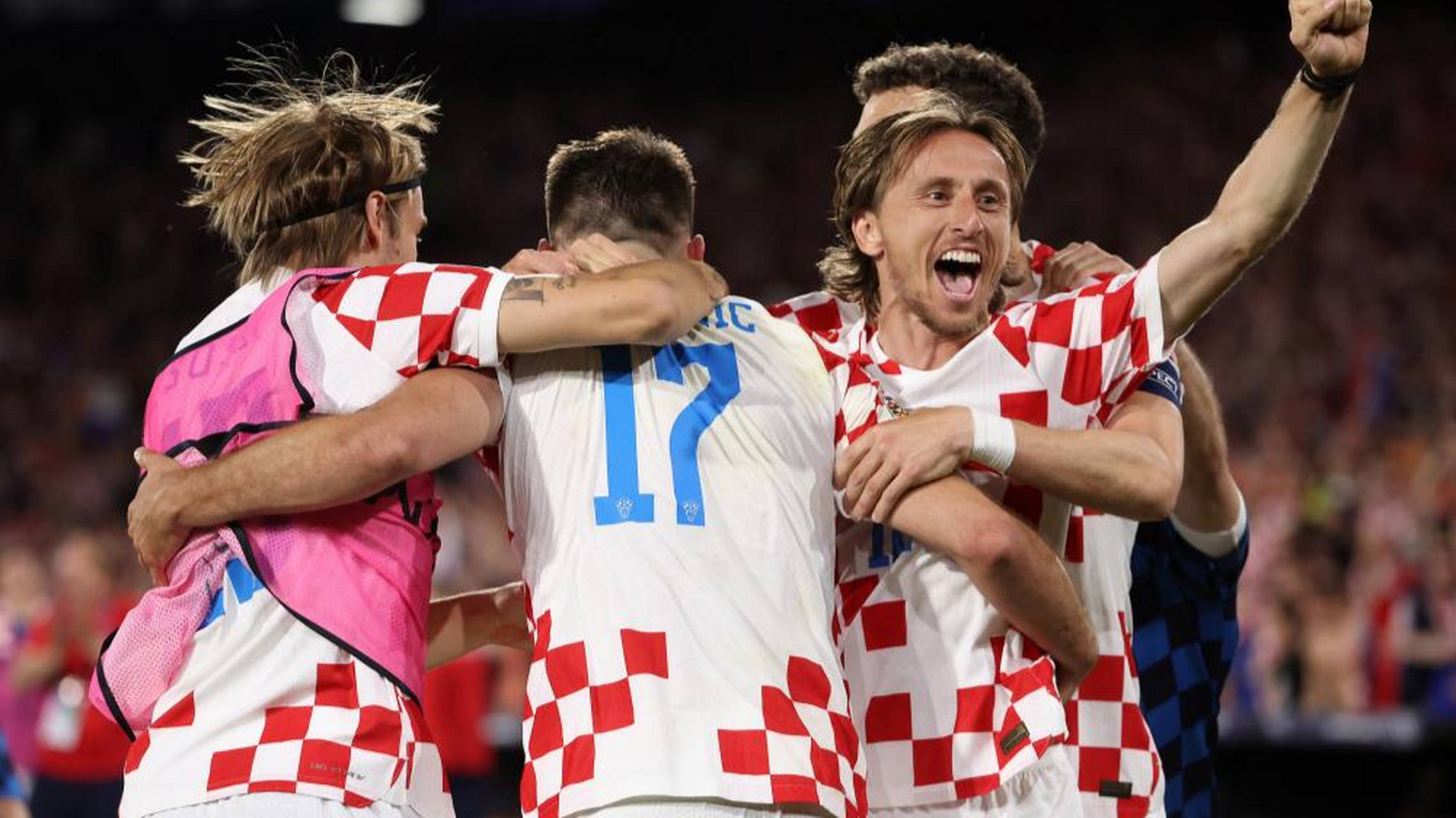 西班牙轻松晋级，克罗地亚告别欧洲杯