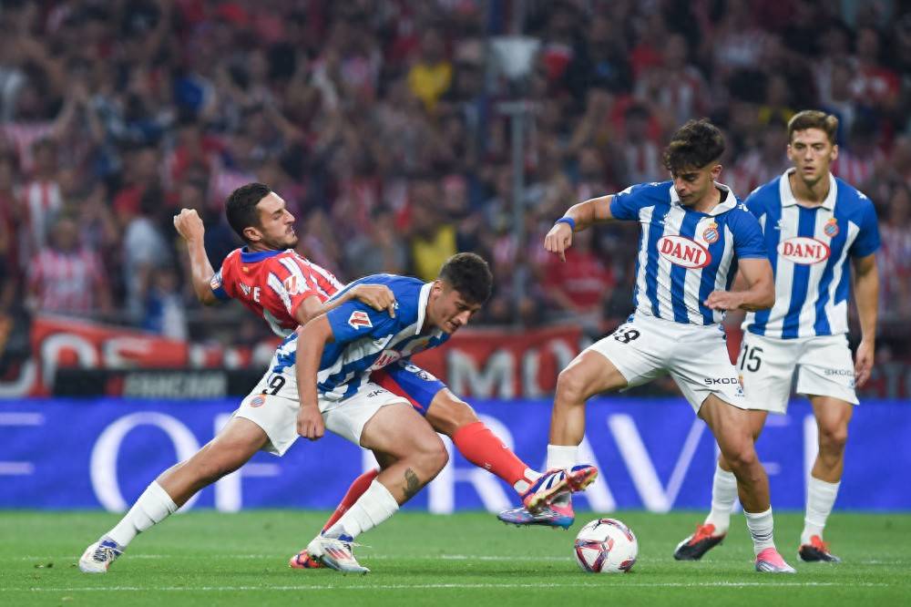 西班牙豪门之间的对决备受关注