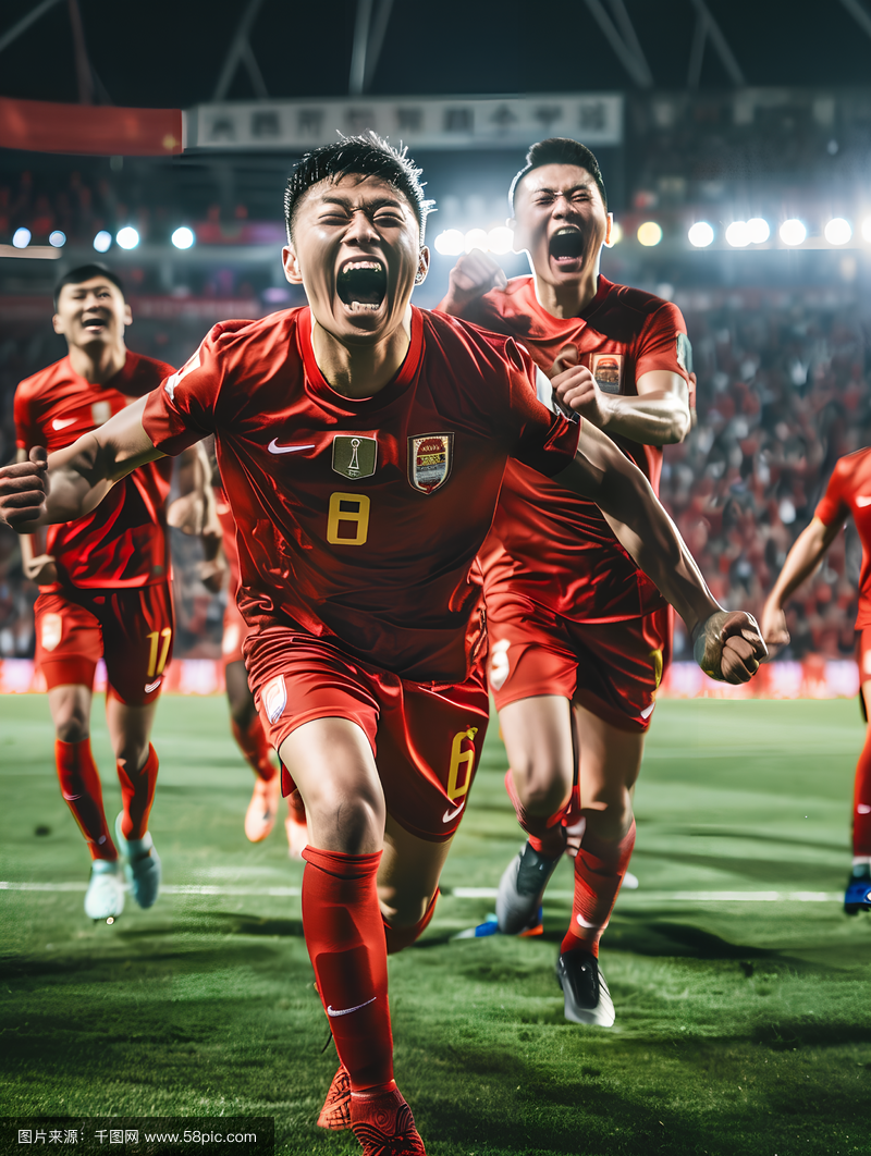 足球比赛中将展现球员们的技术和拼搏精神 足球比赛中将展现球员们的技术和拼搏精神