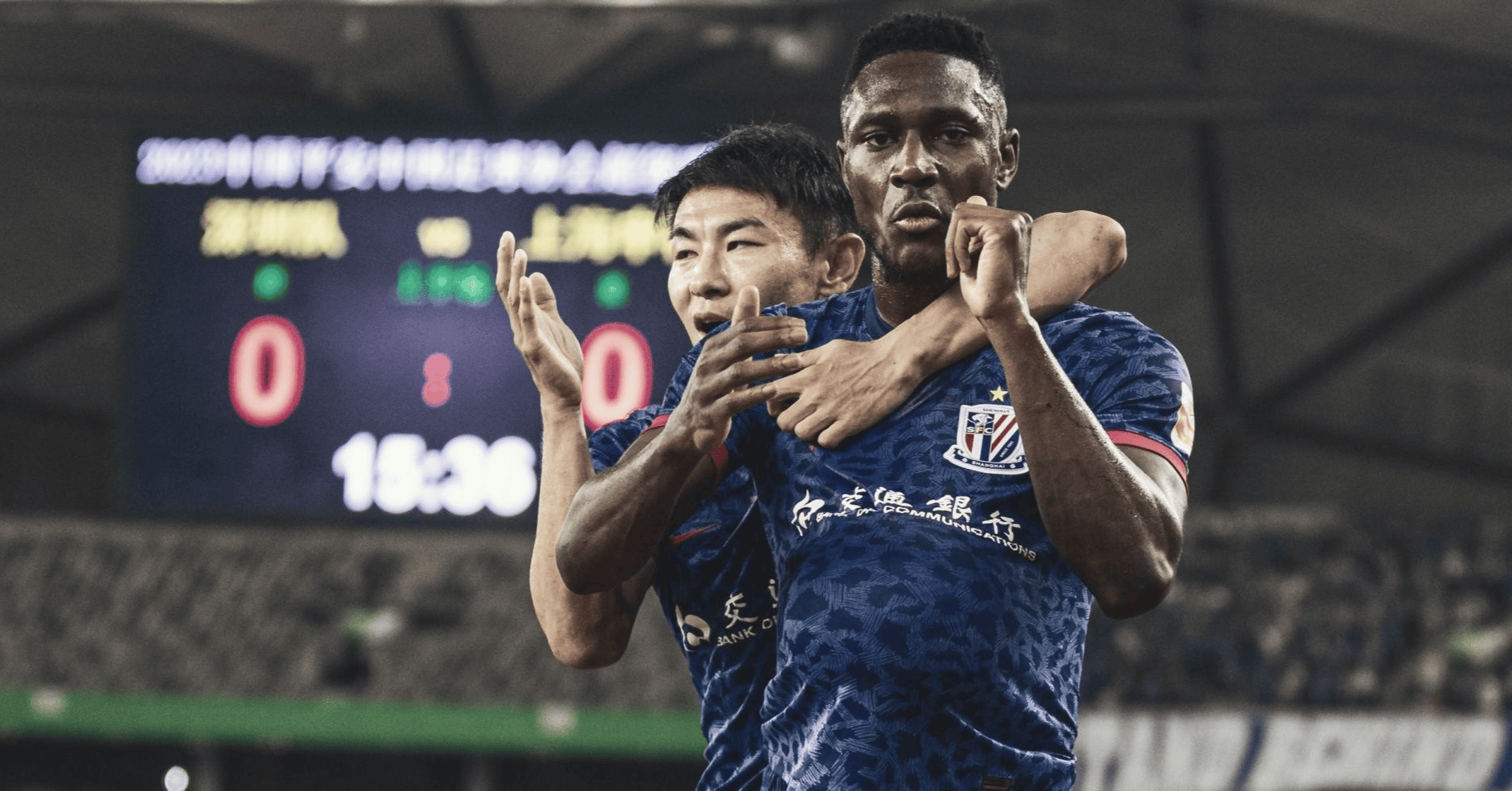 比赛中出现争议判罚，影响战局走势