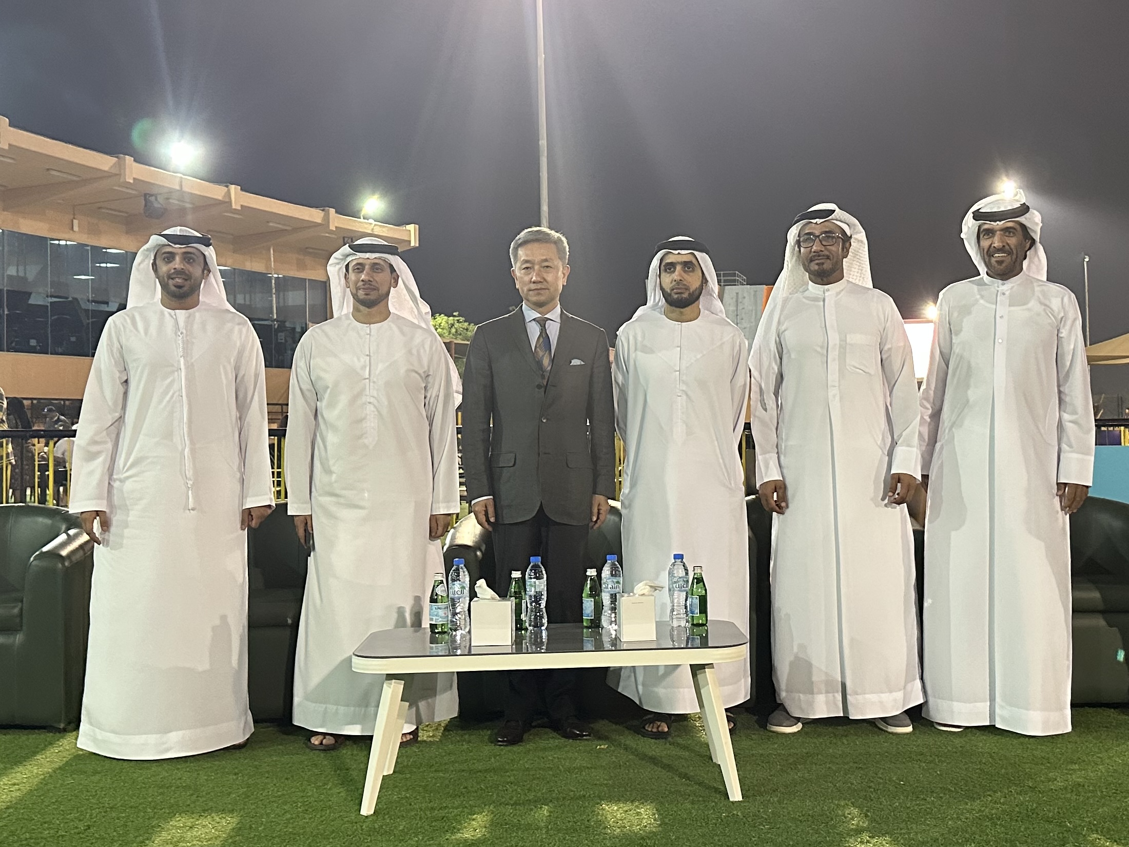 阿联酋球队夺冠，引领亚洲球坛