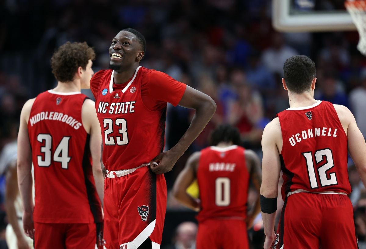 热火队勇夺东部第一，挑战西部强队