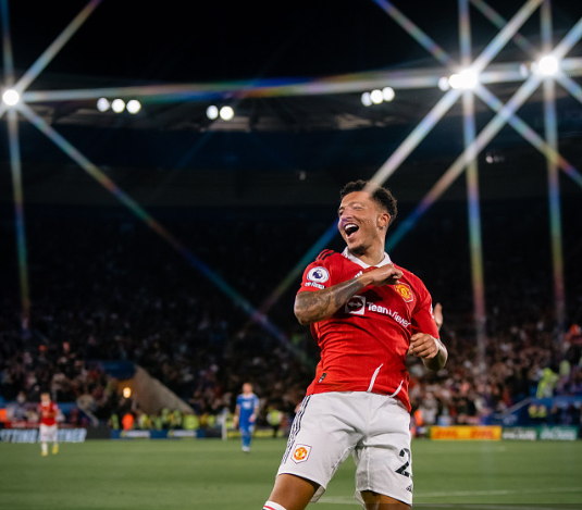 关于莱切斯特连胜，高居积分榜第二的信息