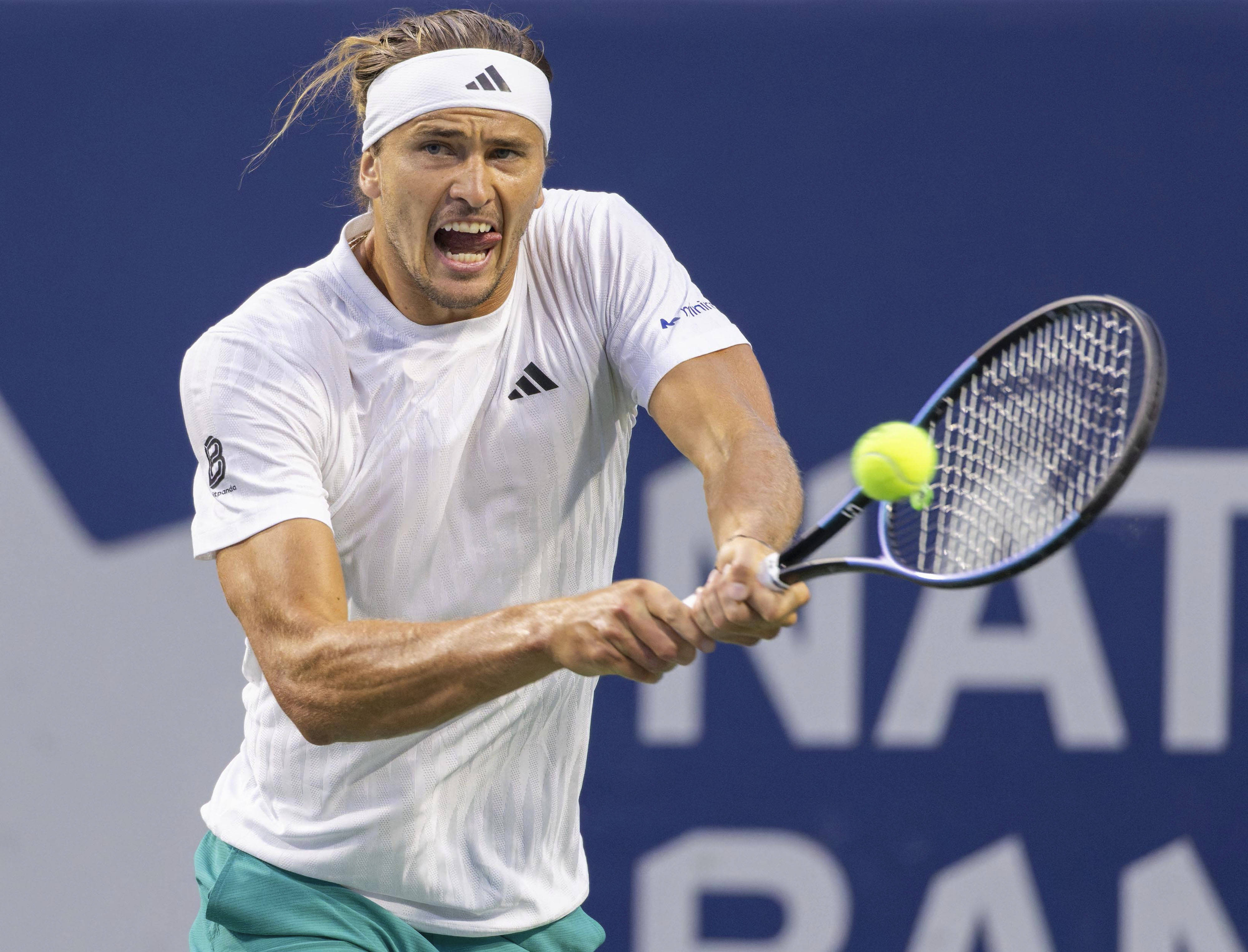 西班牙网球队力克日本网球队，兹维列夫打破历史纪录