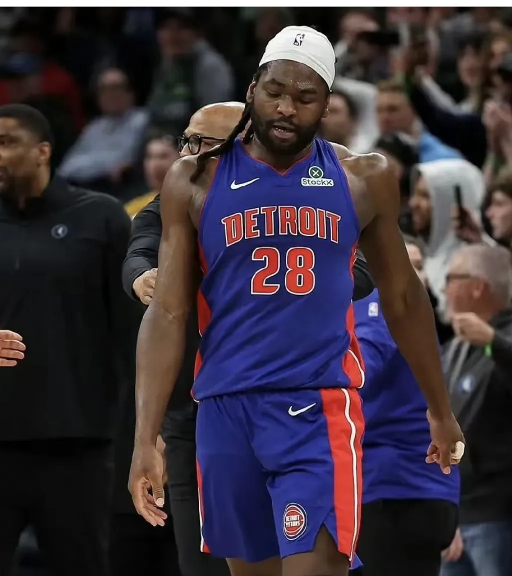 活塞克服困难战胜老鹰，德拉蒙德27+12