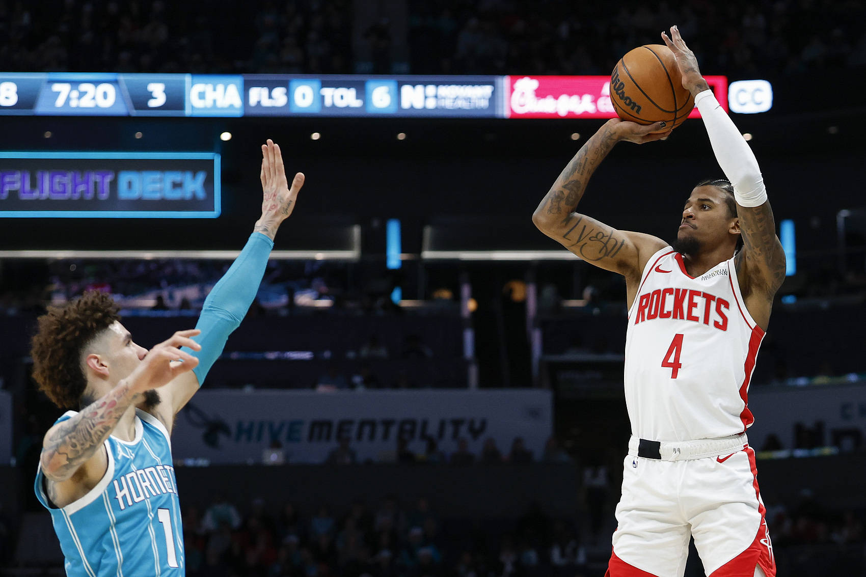 火箭击败活塞收获两连胜