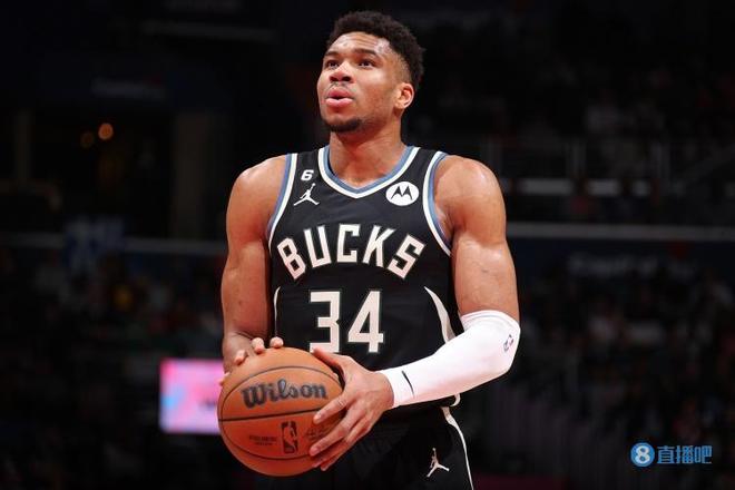 雄鹿主场险胜活塞，字母哥35分9篮板的简单介绍